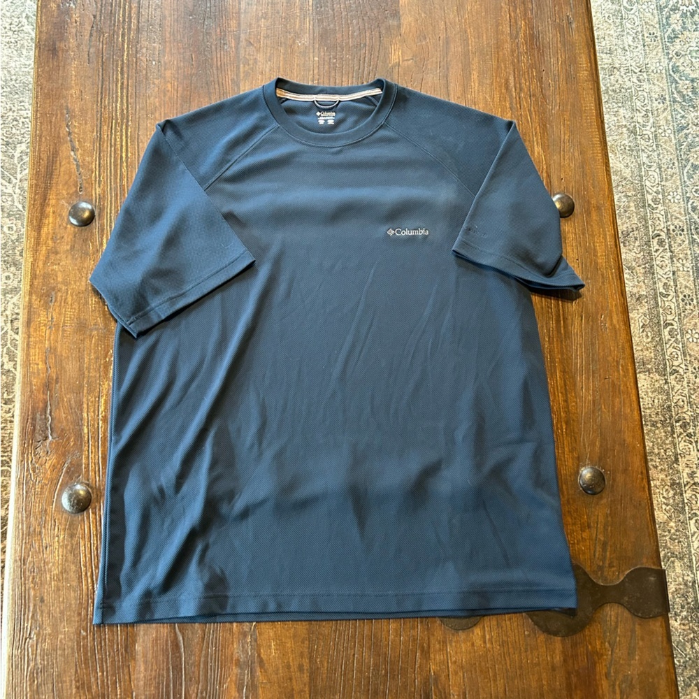 Columbia Dark Blue Mesh Tee
